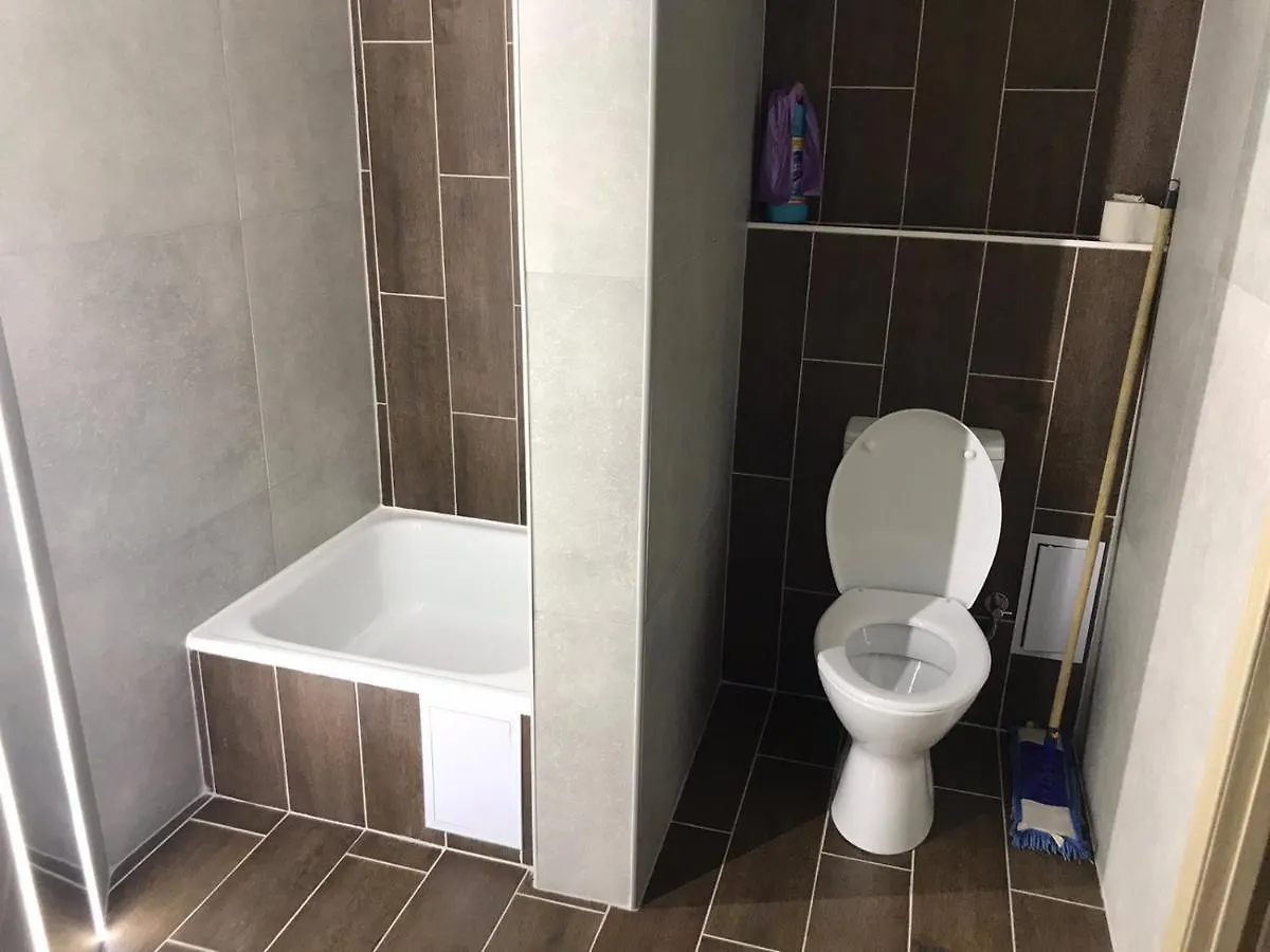 Kulisha 4 Apartments Near The Opera Lviv